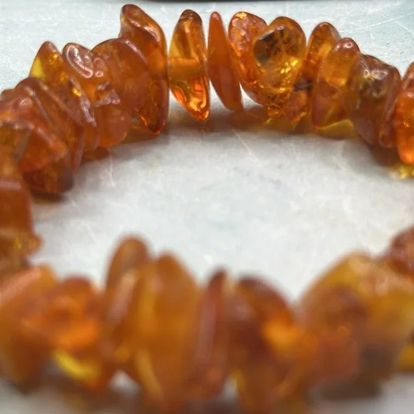 Amber chip AAA + bracelet stretchy size 6 1/2 - Picture 7 of 8